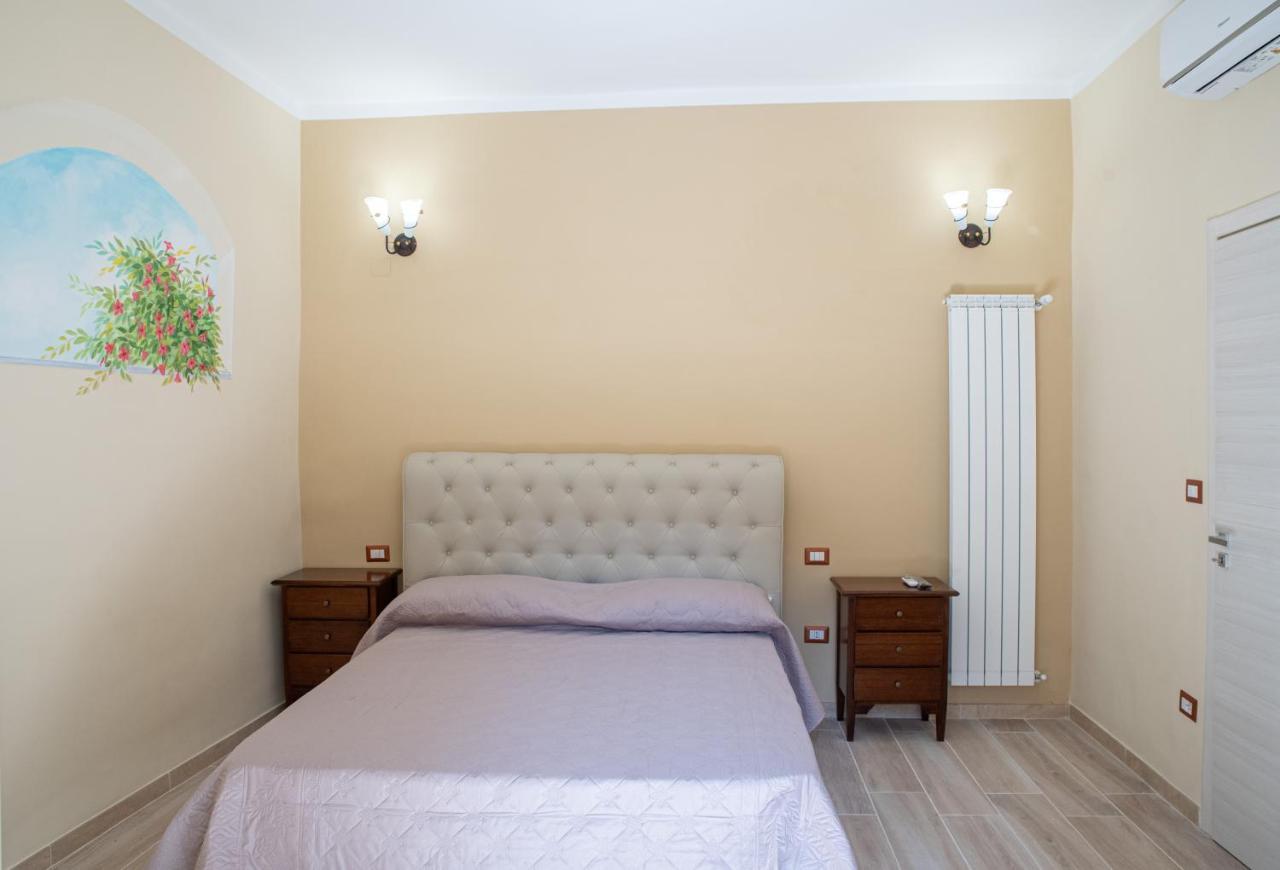 Mandevilla Home Caiazzo Exterior photo